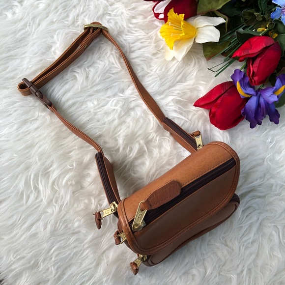 🌺Leather belt bag🌺 - Picture 1 of 7